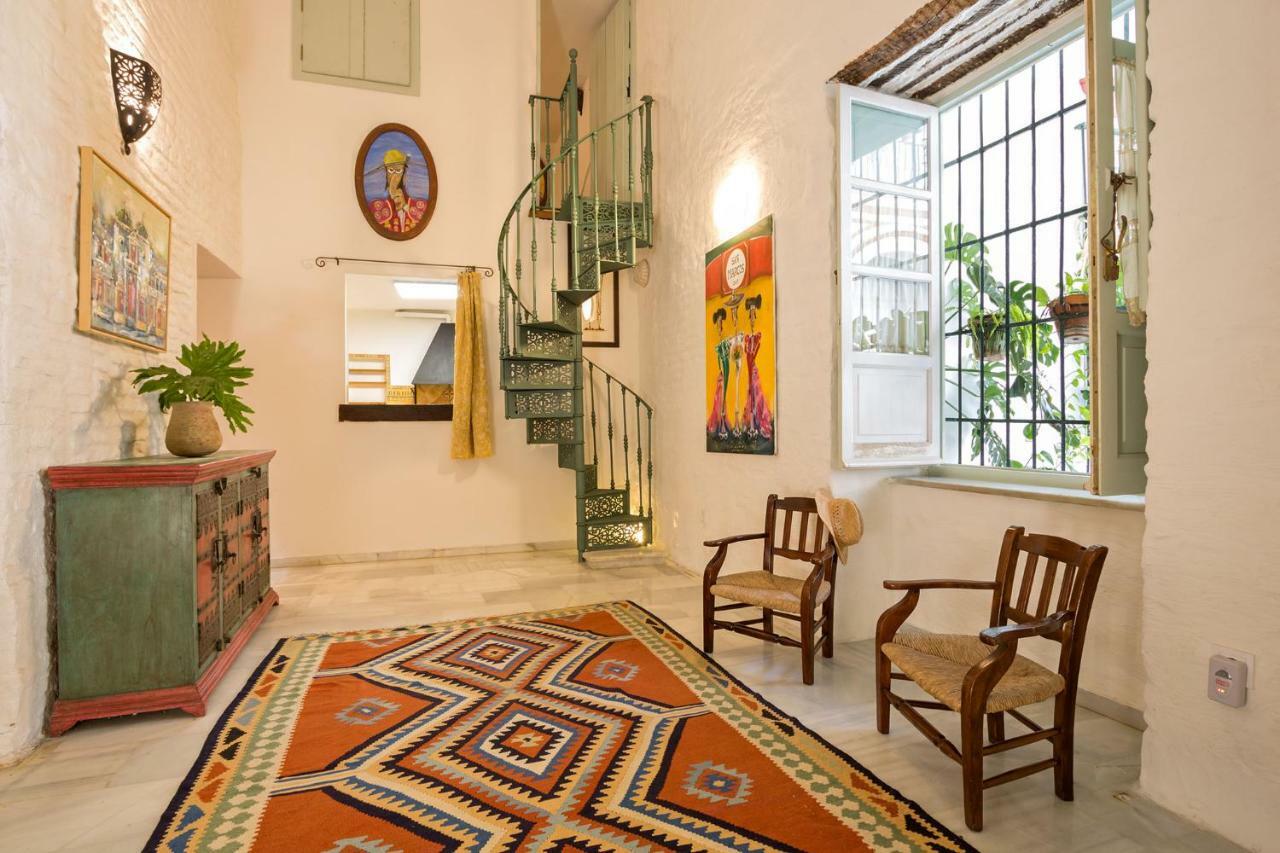Country Home Apartment With Garage 6 Pax Sevilla Bagian luar foto