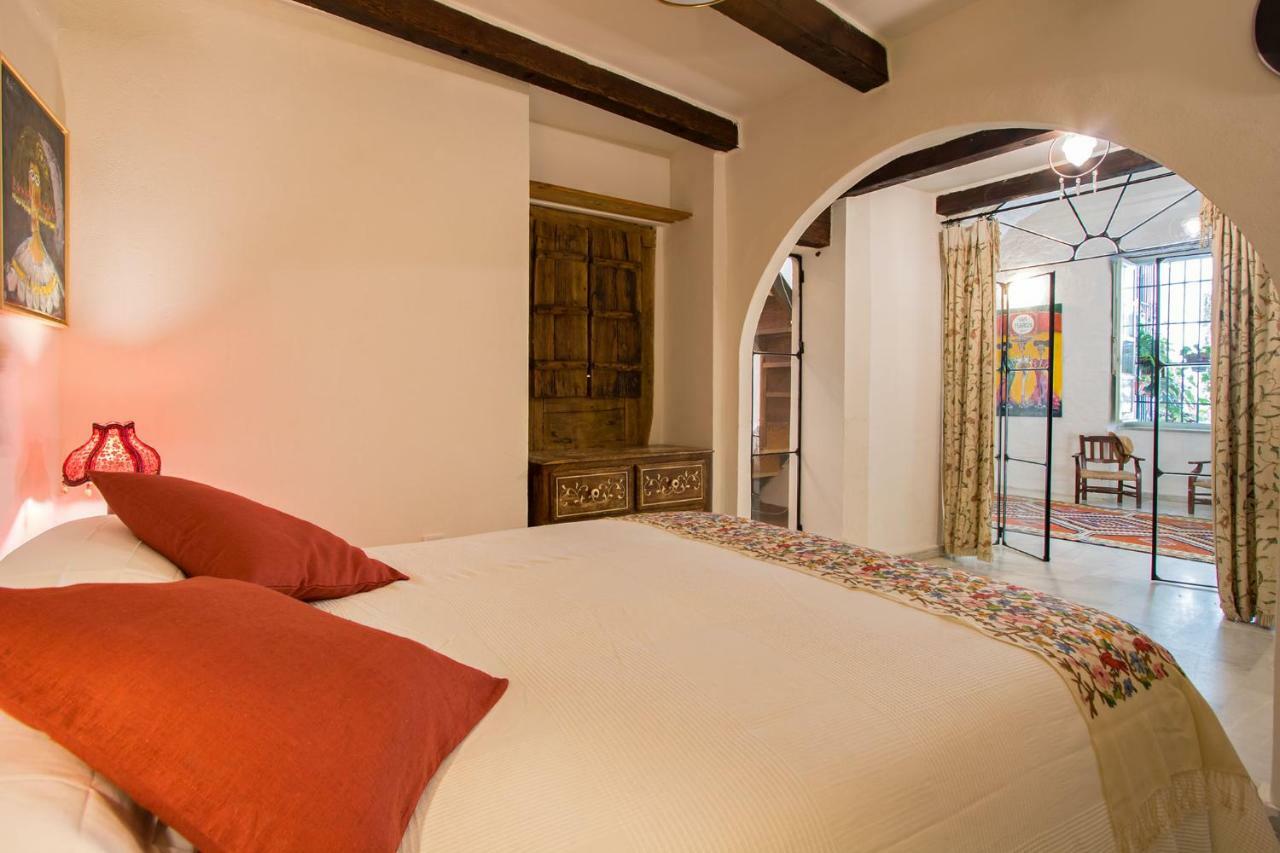 Country Home Apartment With Garage 6 Pax Sevilla Bagian luar foto